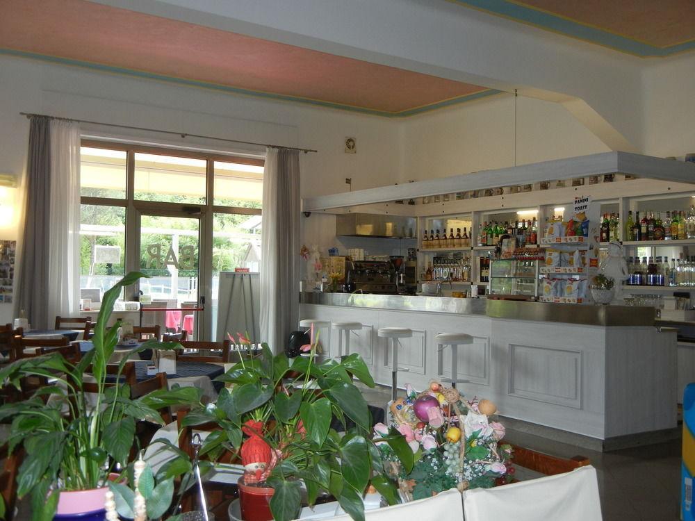 Hotel Miralaghi Padergnone
