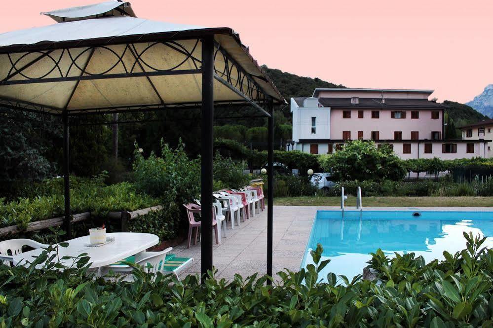 Miralaghi Hotel 2*