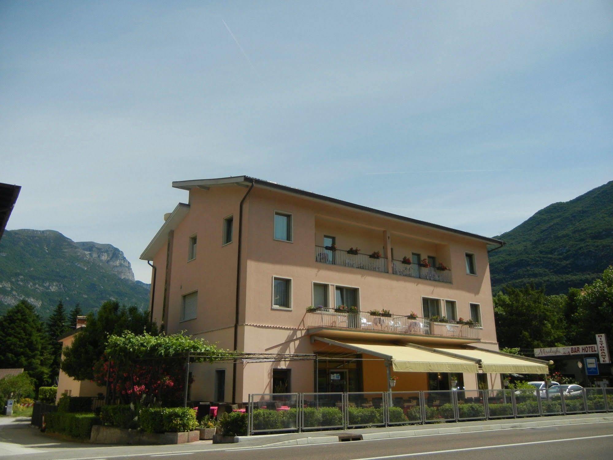 Miralaghi 2* Padergnone