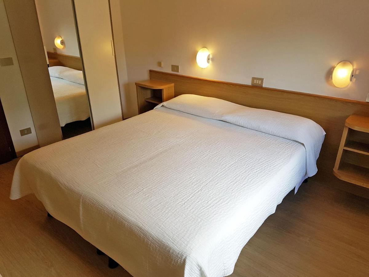 Miralaghi Hotel Padergnone