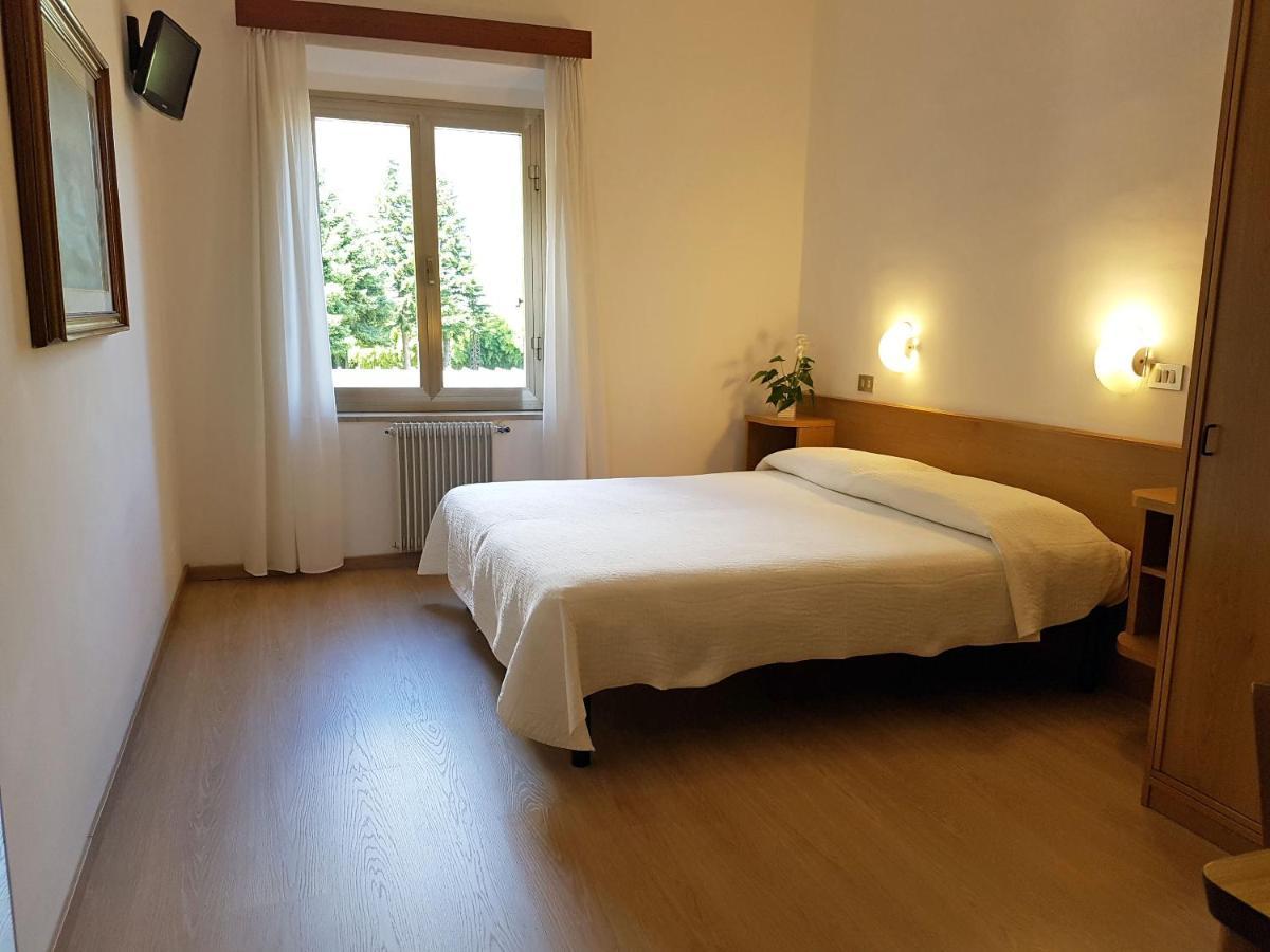 Hotel Miralaghi